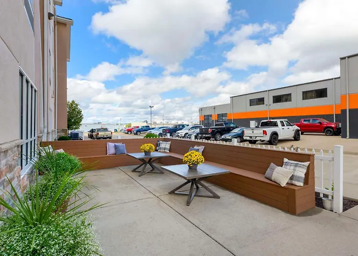 Comfort Inn&Suites Marion I-57