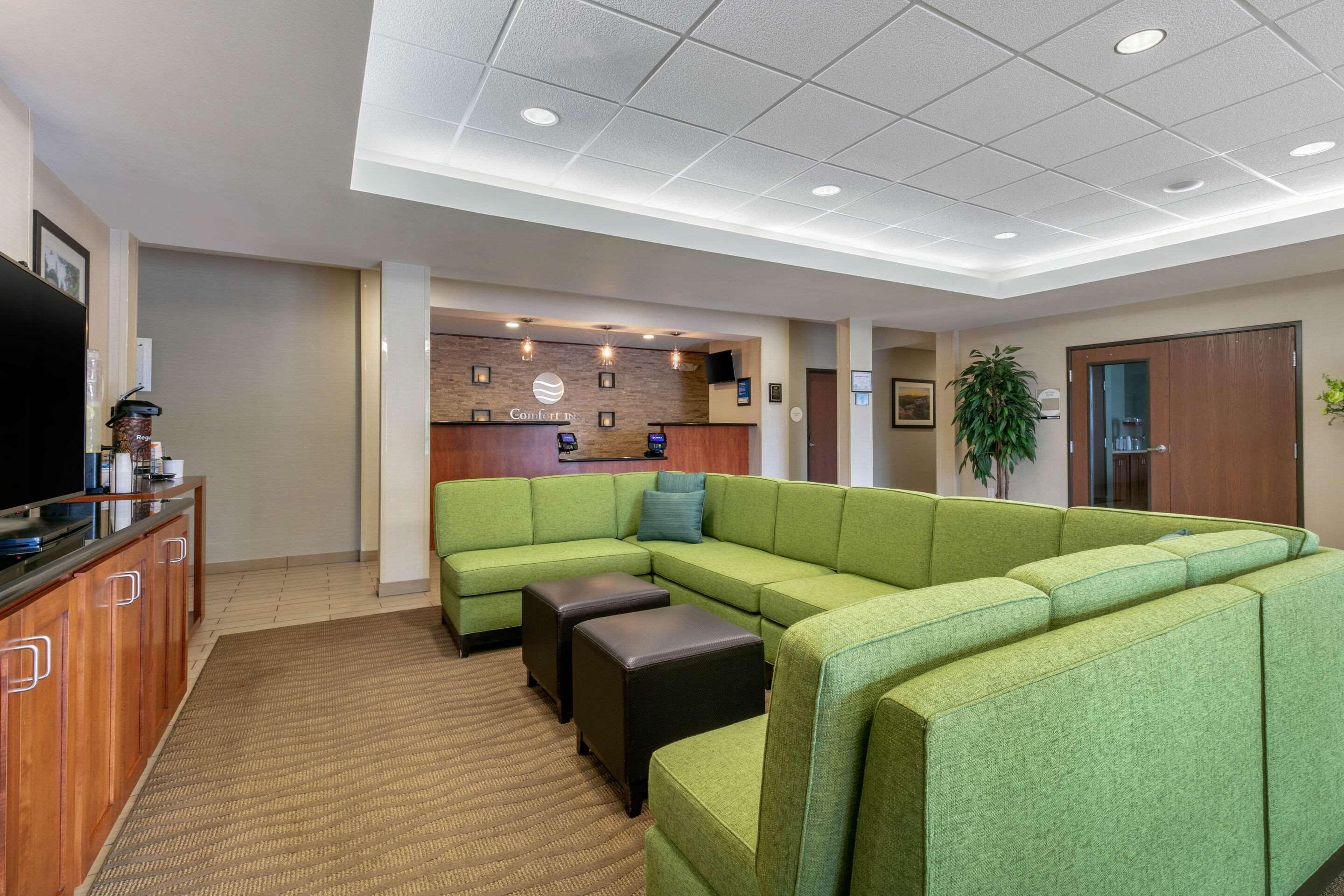 Hotel Comfort & I-57 2*
