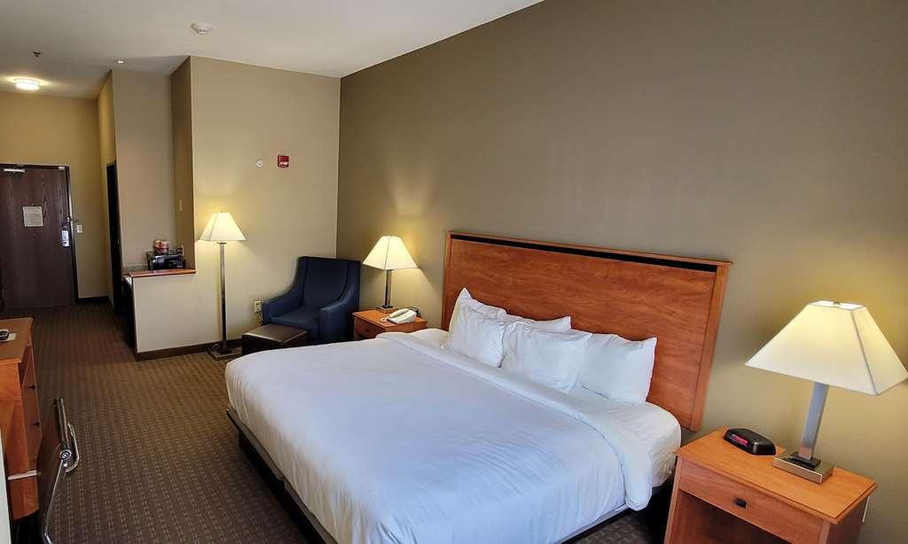 Hotel Comfort & I-57 Marion