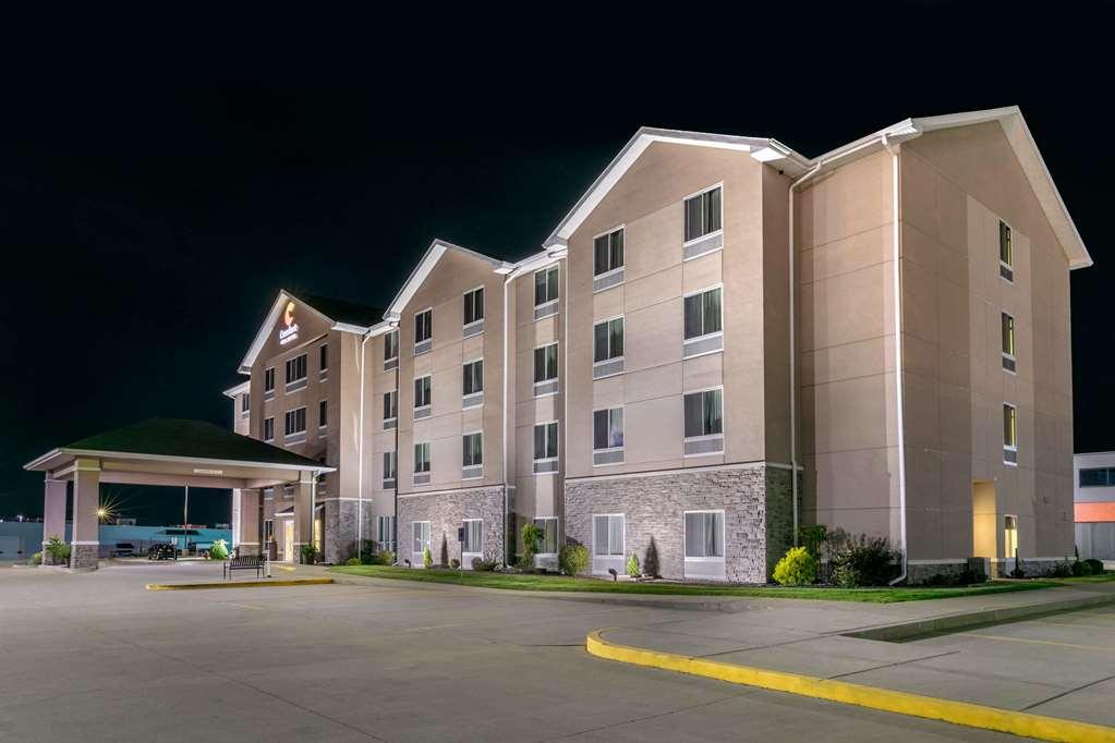 Hotel Comfort & I-57 2*
