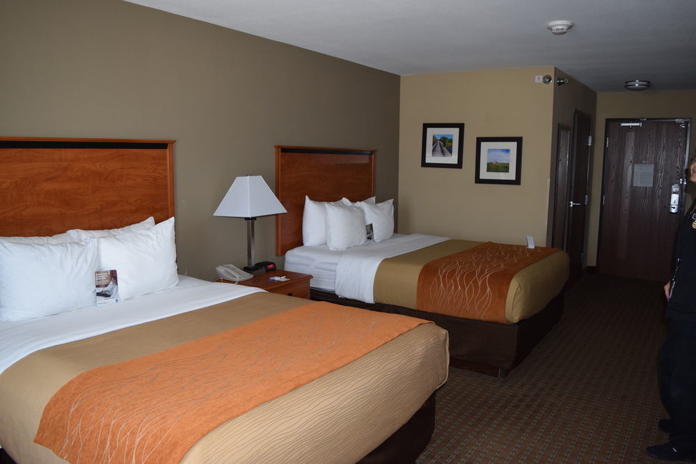 Comfort & I-57 Hotel 2*